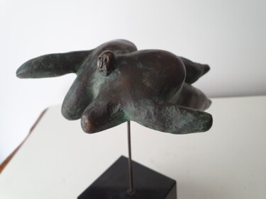 Скульптура под названием "Nageuse 1" - Gérard Cyne, Подлинное произведение искусства, Бронза