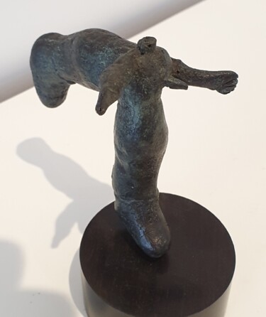 Sculpture intitulée "Sportif aux gros pi…" par Gérard Cyne, Œuvre d'art originale, Bronze