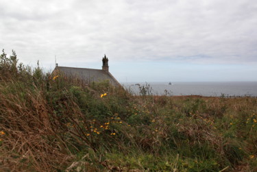 Photographie intitulée "chapelle st They" par Gerard Jeanjean, Œuvre d'art originale