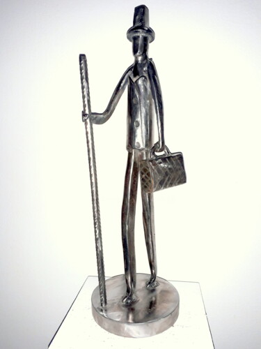 Скульптура под названием "LE PELERIN DE COMPO…" - Gerard Lami, Подлинное произведение искусства, Металлы