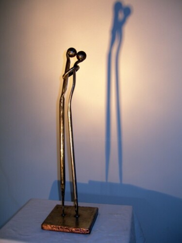 Escultura intitulada "LE BAISER /THE KISS" por Gerard Lami, Obras de arte originais