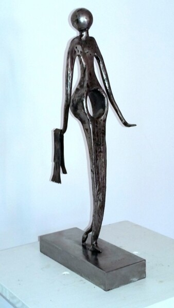 Sculpture titled "TOP MODELE 3" by Gerard Lami, Original Artwork, Metals