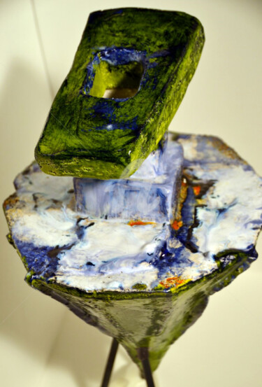 设计 标题为“vase tripode” 由Gerard Leclercq, 原创艺术品, 粘土