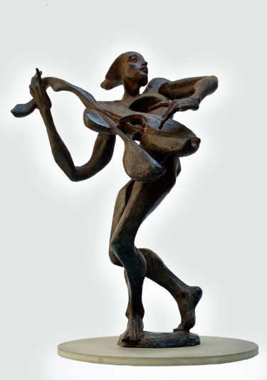 Sculpture titled "Chitarrista" by Mirella Gerosa, Original Artwork, Bronze