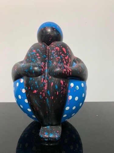 Sculpture titled "Ballerina Blue" by Gertruud Hartog, Original Artwork, Ceramics