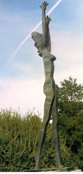 Sculpture titled "Libération" by Ghezzi, Original Artwork, Metals