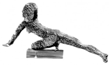 Sculpture titled "Lionne" by Ghezzi, Original Artwork, Metals