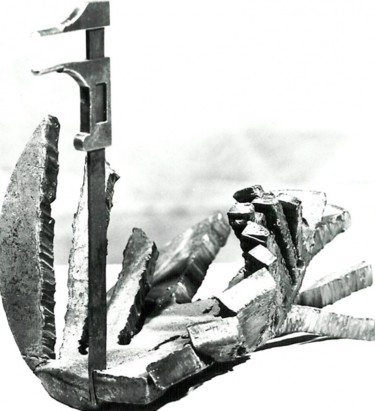 Sculpture titled "Cygne" by Ghezzi, Original Artwork, Metals