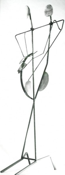 Sculpture titled "Fruit" by Ghezzi, Original Artwork, Metals
