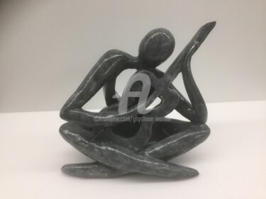 Sculpture intitulée "Air de guitare" par Ghyslaine Leonelli, Œuvre d'art originale, Argile