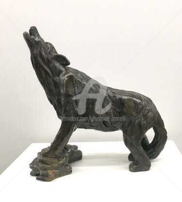 Sculpture titled "Loup" by Ghyslaine Leonelli, Original Artwork, Terra cotta