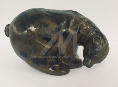 P'tit ours Sculpture titled "P'tit ours" by Ghyslaine Leonelli, Original Art, Clay