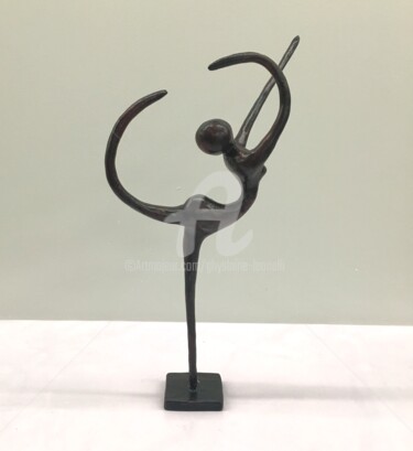 Sculpture intitulée "Flow014" par Ghyslaine Leonelli, Œuvre d'art originale, Résine