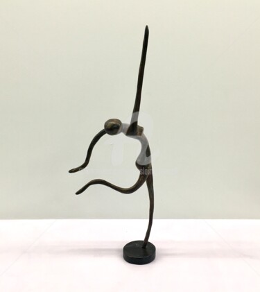 Скульптура под названием "Flow 017" - Ghyslaine Leonelli, Подлинное произведение искусства, Смола