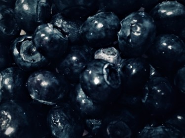 Photographie intitulée "Blueberries" par Giart, Œuvre d'art originale, Photographie numérique