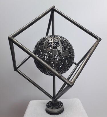 Skulptur mit dem Titel "GEOMETRIA SACRA" von Giacomo Bertolino, Original-Kunstwerk, Metalle