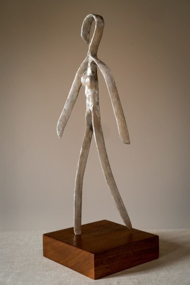 Sculpture titled "une pensée solitaire" by Laurent Giancani, Original Artwork, Metals