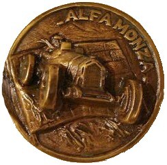 Скульптура под названием "ALFA ROMEO Monza" - Gilbert Liblin, Подлинное произведение искусства, Бронза