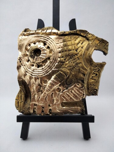 Escultura intitulada "TOTEMVIS Livre d'Or…" por Gilles, Obras de arte originais, Terracota