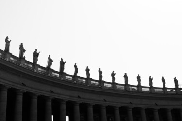 Fotografia intitulada "Vatican sculptures" por Gilliard Bressan, Obras de arte originais, Fotografia digital