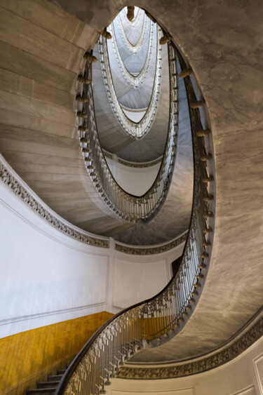 Photographie intitulée "eye stairs" par Gilliard Bressan, Œuvre d'art originale, Photographie numérique