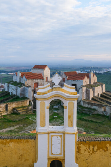 Photographie intitulée "Elvas" par Gilliard Bressan, Œuvre d'art originale, Photographie numérique