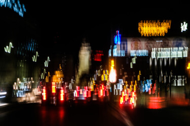 Photographie intitulée "city lights" par Gilliard Bressan, Œuvre d'art originale, Photographie numérique