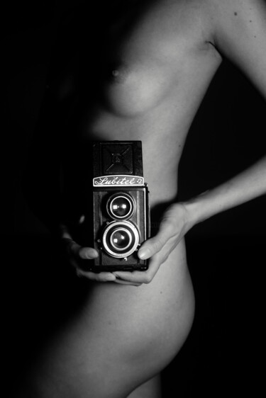 Fotografia intitulada "Vintage camera" por Giulio Bardelli, Obras de arte originais, Fotografia digital