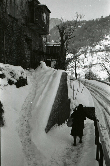 Fotografia intitulada "Tramonto sulla neve" por Giuseppe Persia, Obras de arte originais, Fotografia de filme