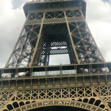 Fotografia intitolato "EIFFEL TOWER" da Gladys Montella, Opera d'arte originale