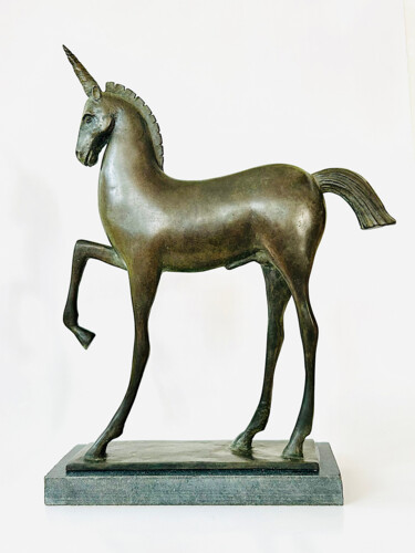 Sculpture intitulée "Unicorn" par Gor Avetisyan, Œuvre d'art originale, Bronze