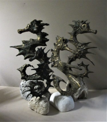Sculpture titled "Seahorse" by Goran Nemarnik, Original Artwork, Bronze
