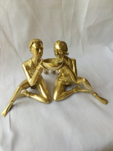 Sculpture intitulée "Couple birifore doré" par Moumouni Ouedraogo, Œuvre d'art originale, Bronze