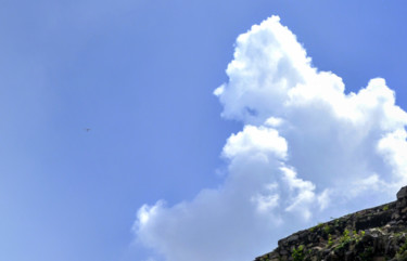 Фотография под названием "Queen on the Sky!" - Goutam Chakraborty, Подлинное произведение искусства, Цифровая фотография