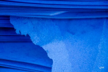 Photography titled "Deep Blue..." by Graal, Original Artwork, Non Manipulated Photography Mounted on Aluminium