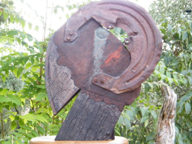 Sculpture titled "çà va dérouiller !" by Gérard Amat, Original Artwork, Wood