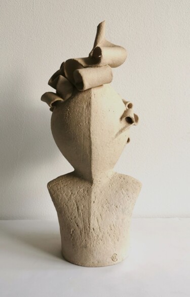 Sculpture intitulée "Toute en mèches - B…" par Grazia Compagnino, Œuvre d'art originale, Argile