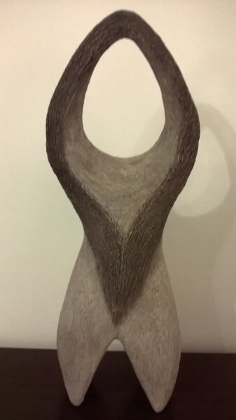 Sculpture titled "Voir plus loin - Br…" by Grazia Compagnino, Original Artwork, Clay