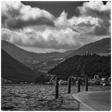 Fotografie getiteld "Sensole Torre roca…" door Graziano Alghisi, Origineel Kunstwerk, Digitale fotografie