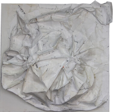 Sculpture titled "Chrysalide 2 (Etoil…" by Sylvie Penet, Original Artwork, Paper maché Mounted on Wood Stretcher frame