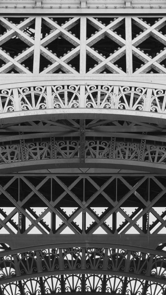Photographie intitulée "Tour Eiffel VI" par Grégory Lejeune, Œuvre d'art originale