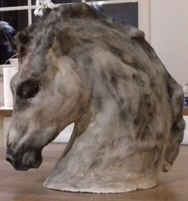 Scultura intitolato "horse" da Grietje Leyn (art-gl webnode), Opera d'arte originale, Ceramica