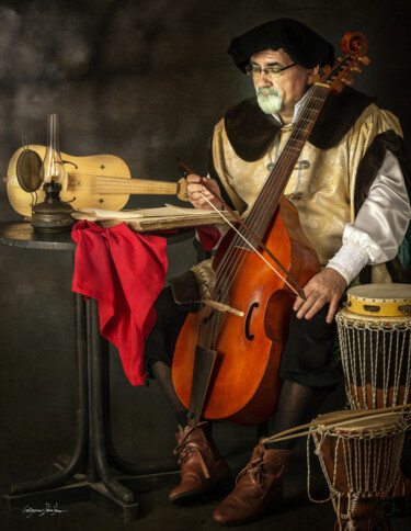 Fotografía titulada "Medieval Singer" por Grigore Roibu, Obra de arte original, Fotografía digital