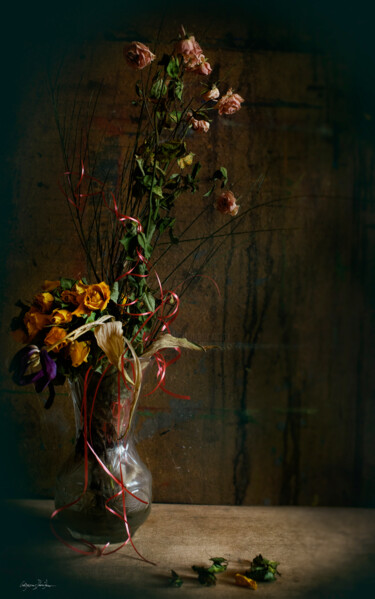 Fotografia intitolato "Dead Flowers" da Grigore Roibu, Opera d'arte originale, Stampa digitale