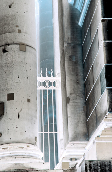 Photographie intitulée "columns 6" par Harry Gruenert, Œuvre d'art originale, Photographie numérique