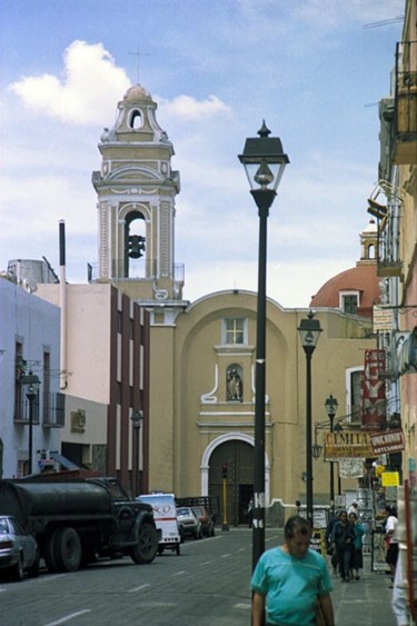 Фотография под названием "Puebla, México. Igl…" - Guillermo Aurelio Barón Cabut, Подлинное произведение искусства