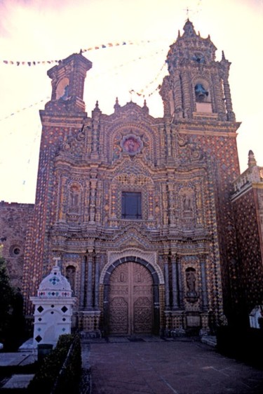 Fotografia intitolato "Cholula, México. Ig…" da Guillermo Aurelio Barón Cabut, Opera d'arte originale