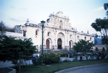 Fotografia intitolato "Antigua, Guatemala.…" da Guillermo Aurelio Barón Cabut, Opera d'arte originale