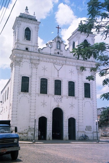 Photography titled "Santo Amaro, Brasil…" by Guillermo Aurelio Barón Cabut, Original Artwork