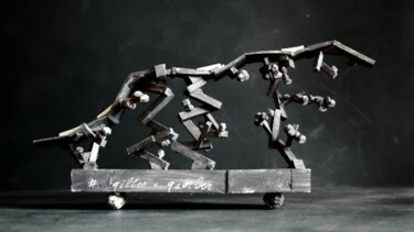 Скульптура под названием ""chimere" n°64" - Gilles Guerber, Подлинное произведение искусства, Пластмасса